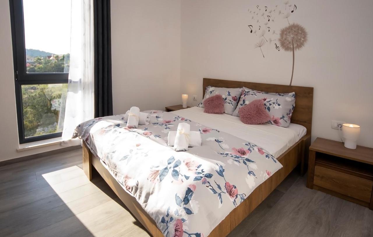 Apartments Suzy Šibenik Dış mekan fotoğraf