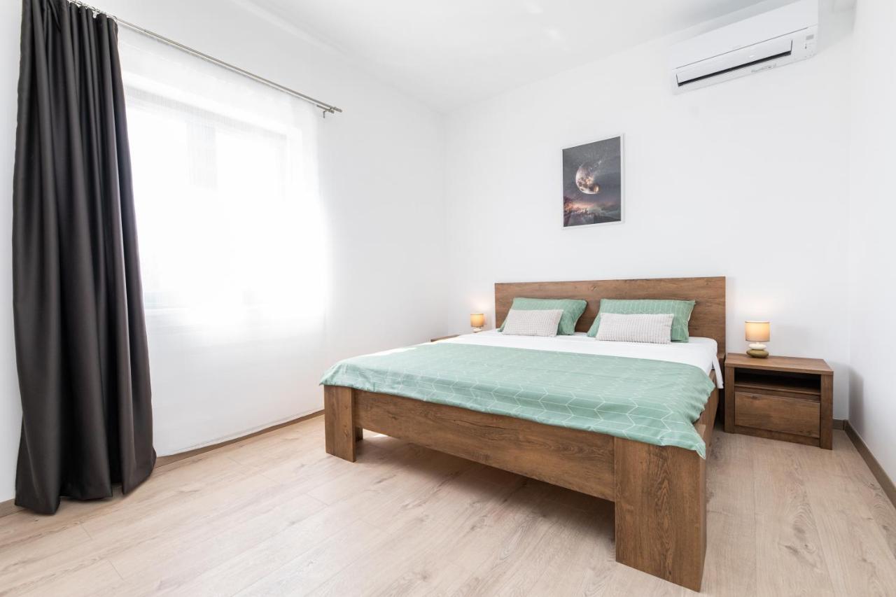 Apartments Suzy Šibenik Dış mekan fotoğraf
