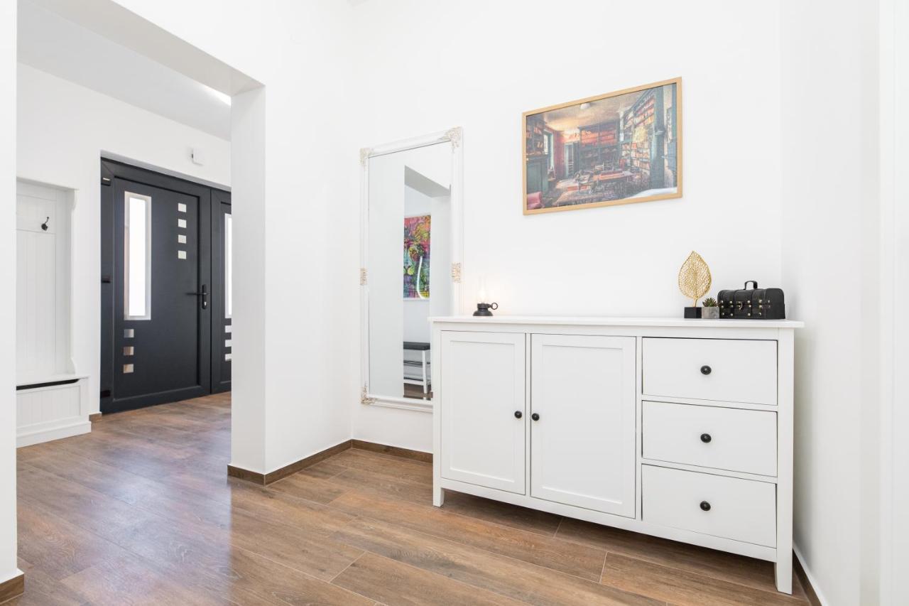 Apartments Suzy Šibenik Dış mekan fotoğraf